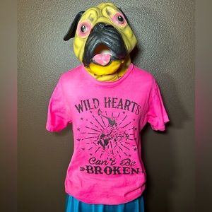 ALI-DEE, “Wild Hearts Can’t Be Broken” tee!!